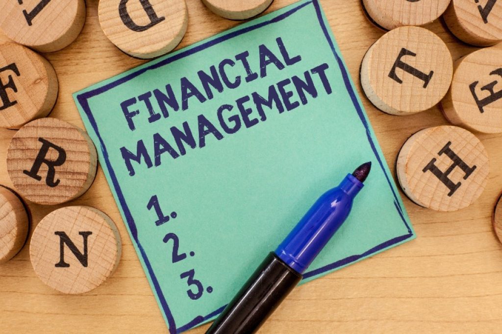 Track Your Expenses and Income